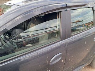 Вітровики (4 шт., Sunplex Sport). Dacia Duster 2008-2018 рр. sp-s-28 фото