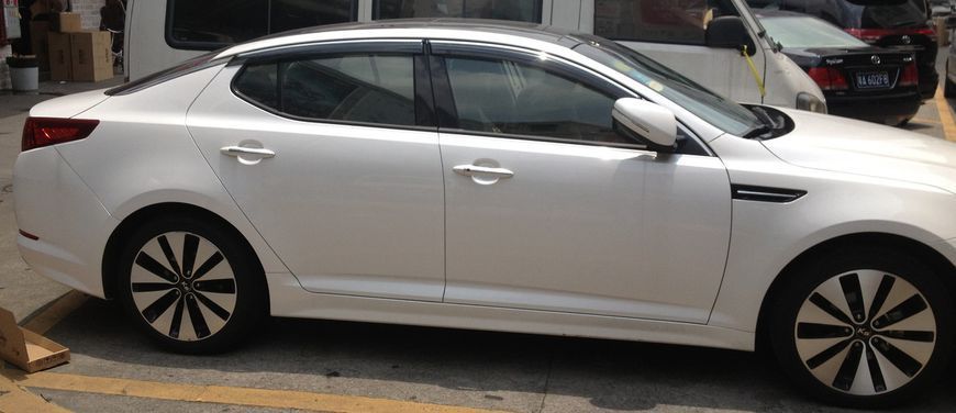 Вітровики вікон (дефлектори) SUN VISORS з хромом KIA OPTIMA 2016-2020 KL-1710 фото