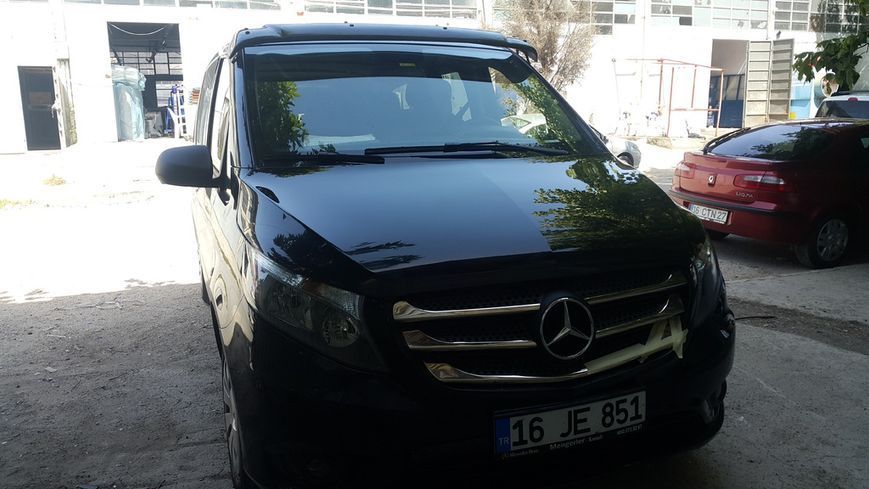 Козирьок на лобове скло (чорний глянець, 5мм). Mercedes Vito/V-class W447 2014- рр. 5483g049 фото
