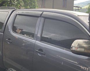 Вітровики з хромованим молдингом (4 шт., Sunplex Chrome). Toyota Hilux 2006-2015 рр. plus1025002 фото