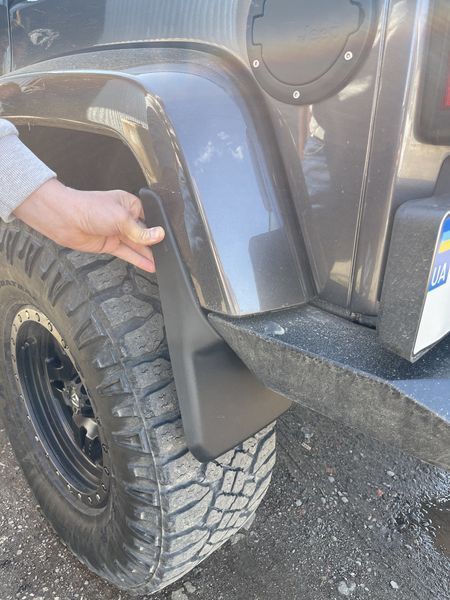 Брызговики Premium (4 шт). Jeep Wrangler 2007-2017 гг. mfg-jwr07 фото