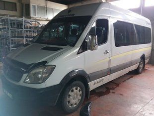 Дефлектор капоту під карбон 2006-2013 (EuroCap). Mercedes Sprinter W906 2006-2018 рр. kap01car фото