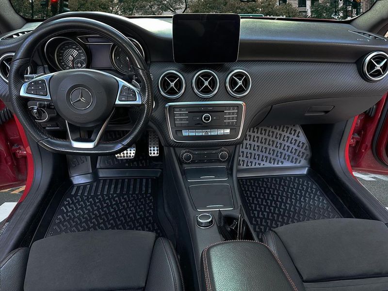 Килимки в салон для Audi A7 2014-, Rizline S-0129 фото