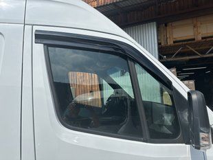Вітровики (2 шт, Sunplex Sport). Mercedes Sprinter W907/W910 2018- рр. sp-s-42 фото