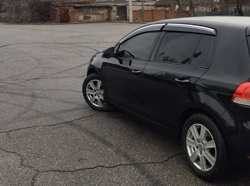 Вітровики з хромованим молдингом (4 шт., Sunplex Chrome). Volkswagen Golf 5 2003-2009 рр. plus1026002 фото