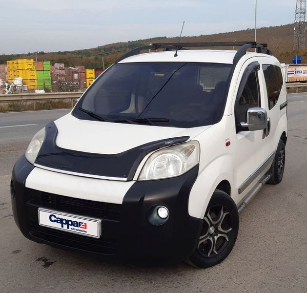 Дефлектор капоту (EuroCap). Fiat Fiorino/Qubo 2008-2024 рр. 30290707-010409-30010101 фото