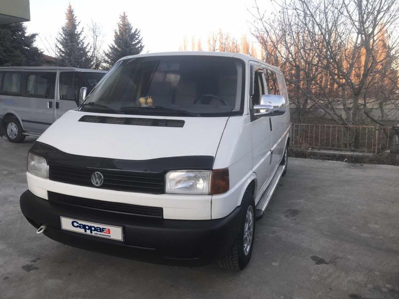 Дефлектор капота (прямые фары) (EuroCap V1). Volkswagen T4 Caravelle/Multivan 1990&ndash;2003 гг. 30790895-010409-30010101 фото