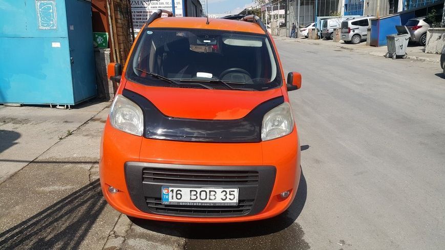 Дефлектор капоту (EuroCap). Fiat Fiorino/Qubo 2008-2024 рр. 30290707-010409-30010101 фото