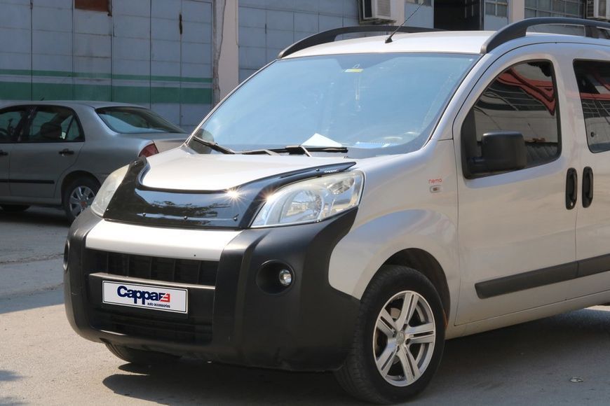 Дефлектор капоту (EuroCap). Fiat Fiorino/Qubo 2008-2024 рр. 30290707-010409-30010101 фото