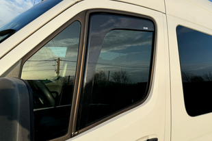 Вітровики вставні (2 шт, HIC). Mercedes Sprinter W907/W910 2018- рр. mb907-in фото