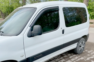 Вітровики 11 см (2 шт, HIC). Peugeot Partner 1996-2008 рр. ren10 фото